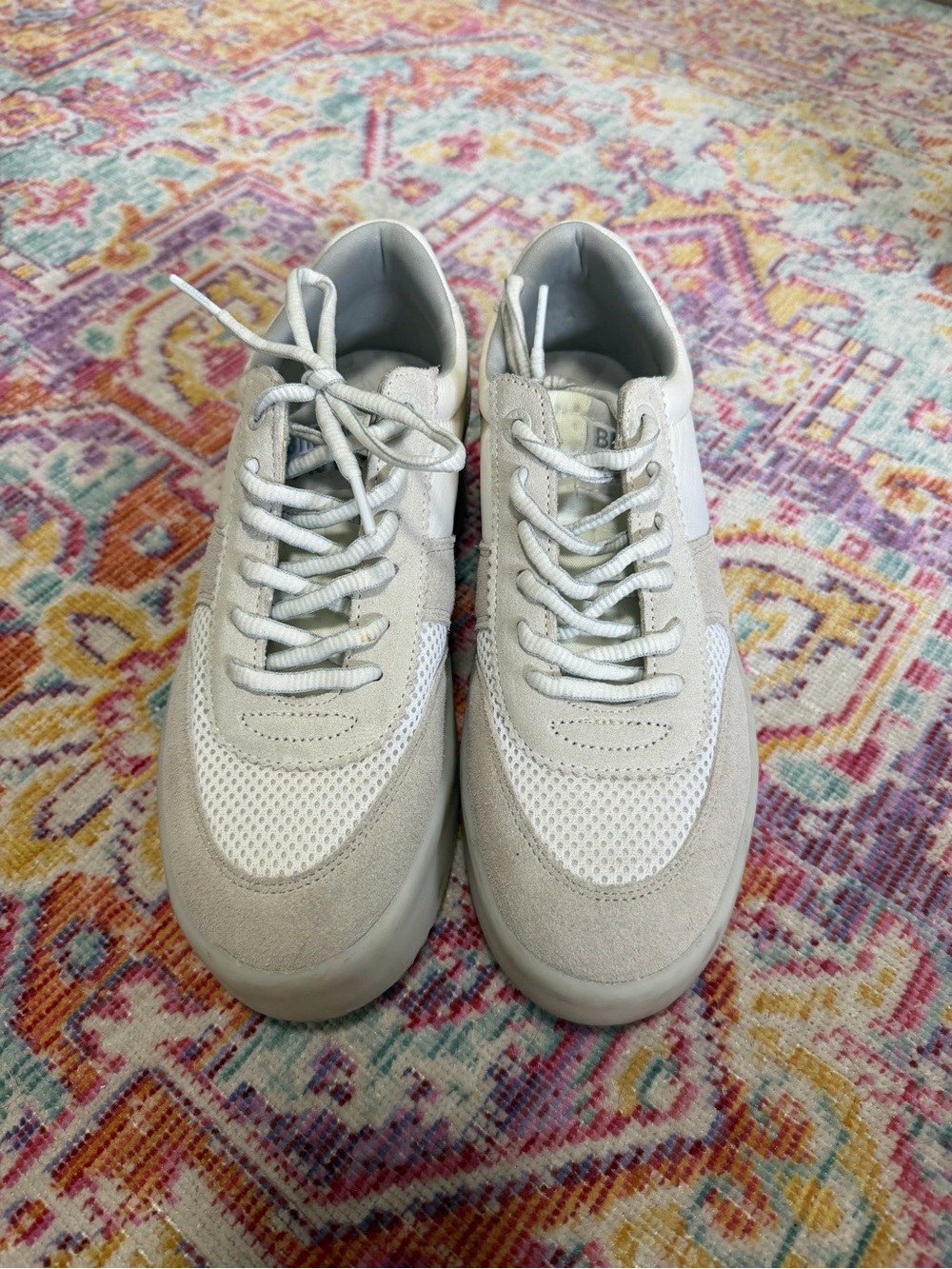 Women's Lightweight Mesh & Suede Sneakers - Light Beige